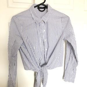 Stripe front knot tie shirt